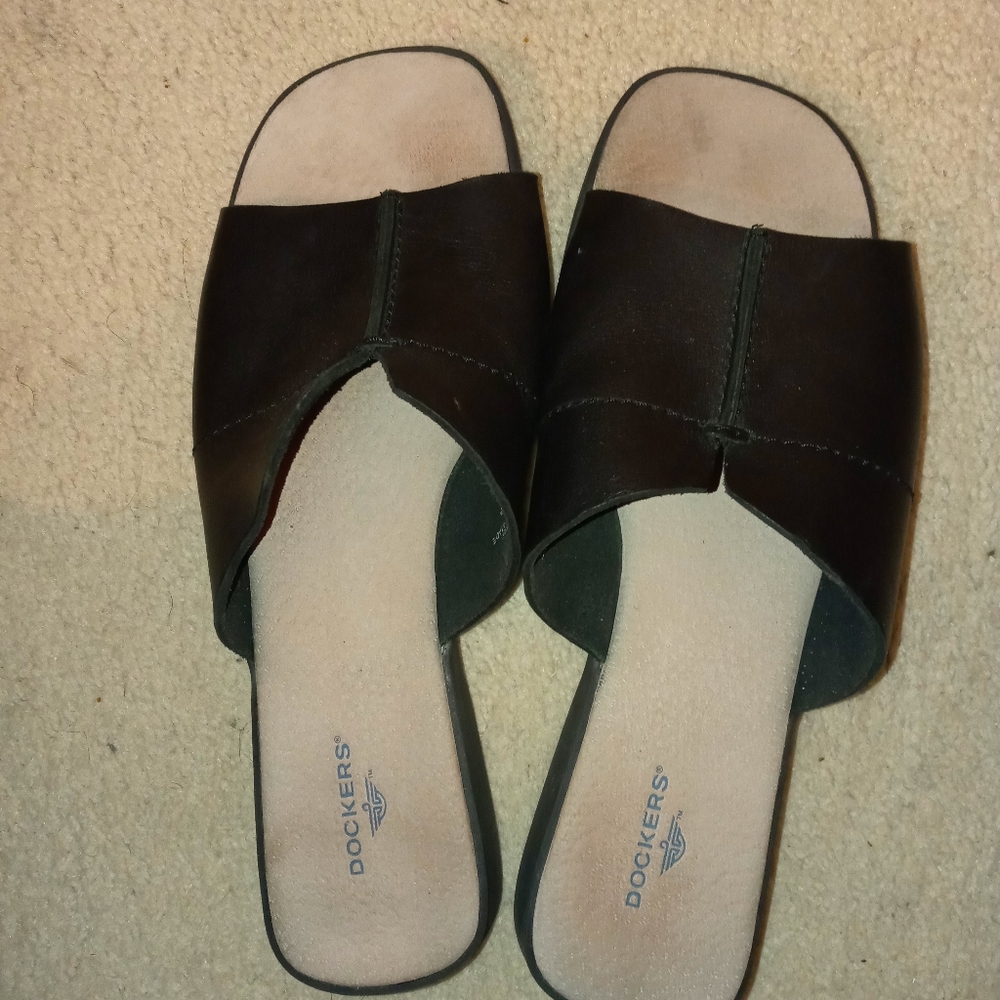 Size 11 sandals
